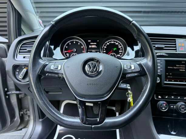 volkswagen-golf-bensin-2016-big-13