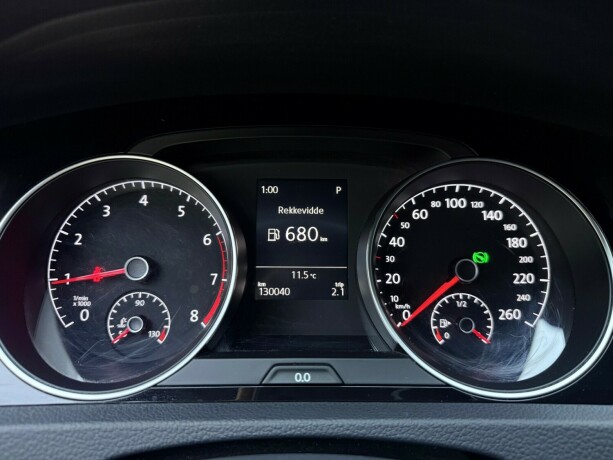 volkswagen-golf-bensin-2016-big-16
