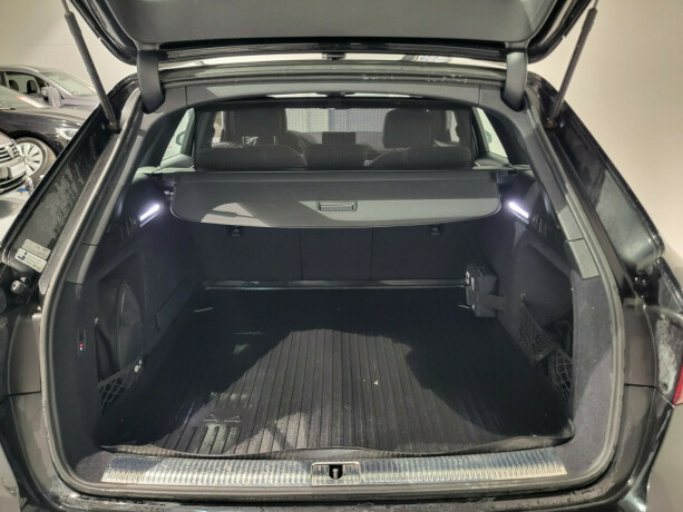 audi-a4-diesel-2016-big-38