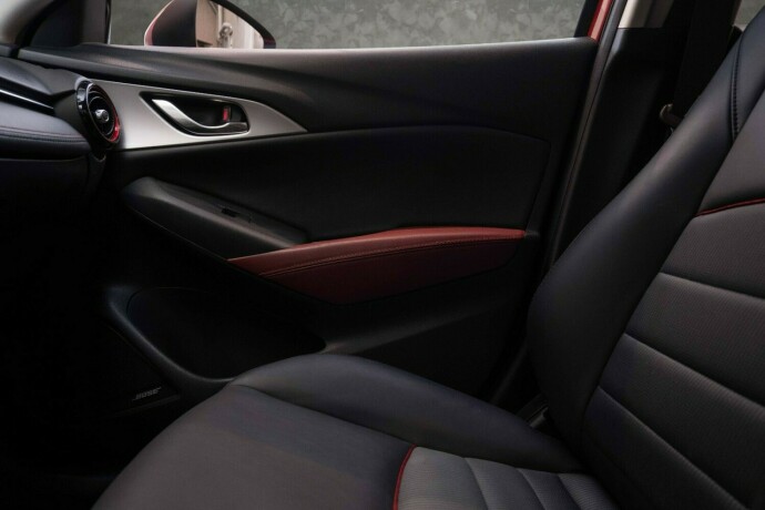 mazda-cx-3-bensin-2016-big-16