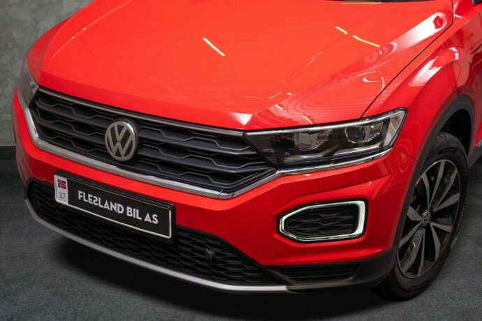 volkswagen-t-roc-bensin-2019-big-4