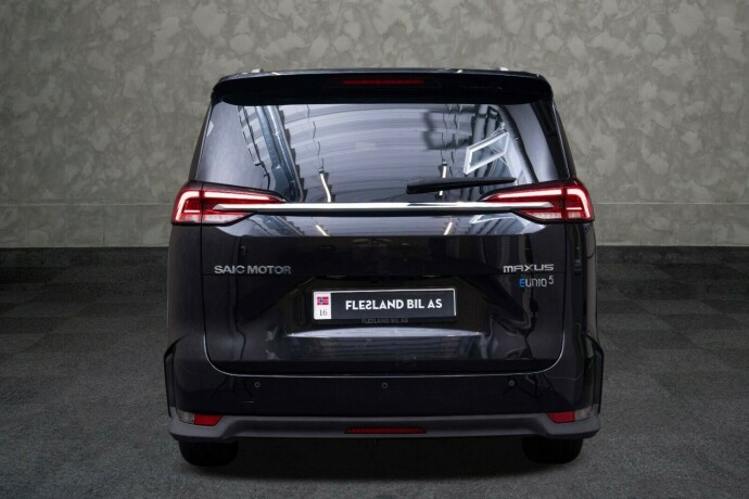 maxus-euniq-5-elektrisitet-2020-big-10