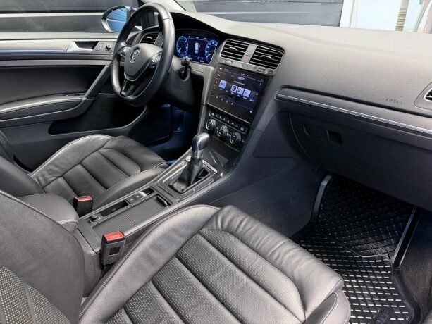 volkswagen-golf-elektrisitet-2019-big-15