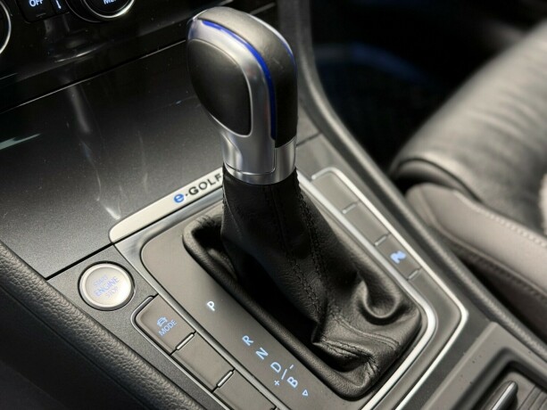 volkswagen-golf-elektrisitet-2019-big-20