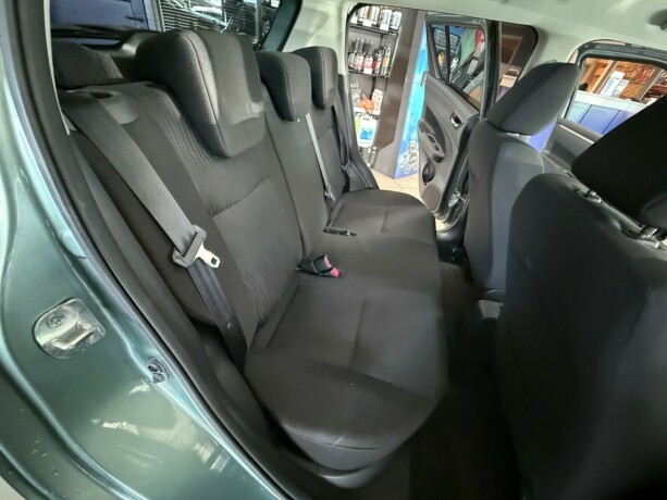 suzuki-swift-bensin-2013-big-26