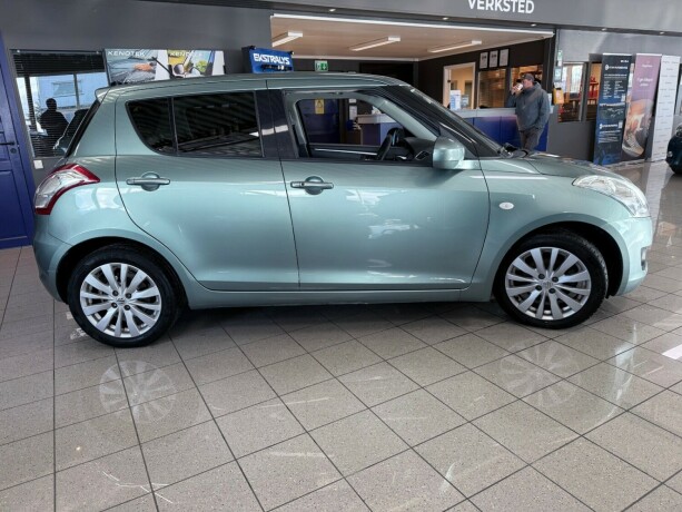 suzuki-swift-bensin-2013-big-7