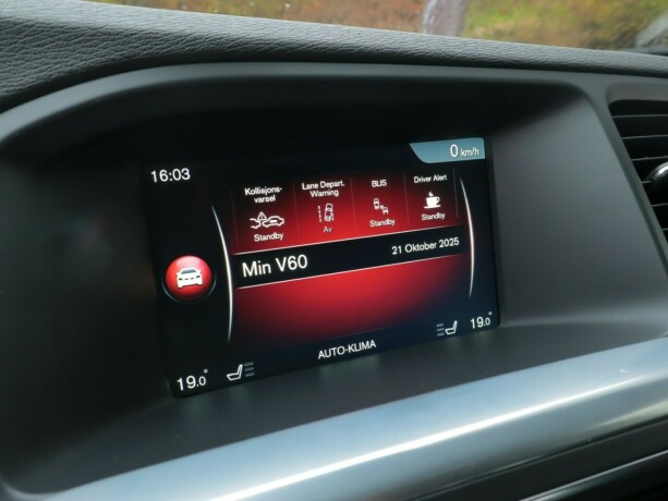 volvo-v60-elektrisitetdiesel-2016-big-18