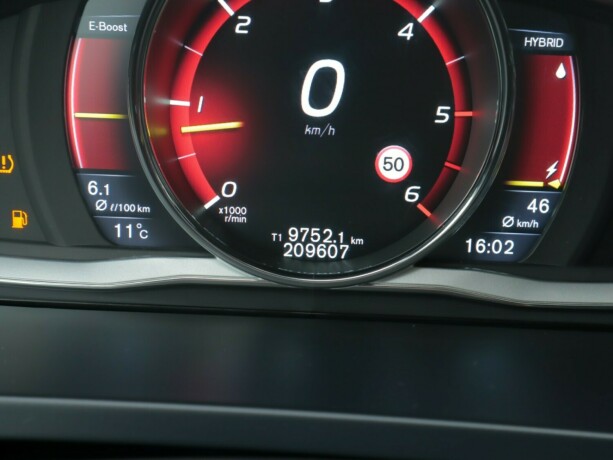 volvo-v60-elektrisitetdiesel-2016-big-20