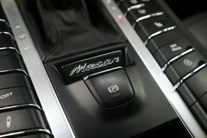 porsche-macan-diesel-2015-big-44