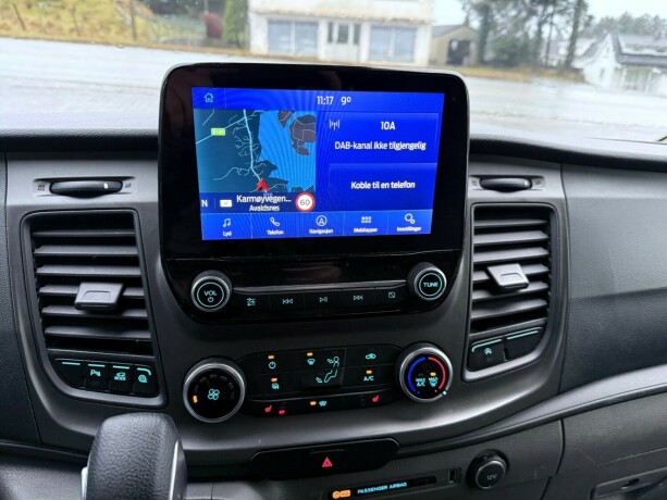 ford-transit-custom-diesel-2020-big-9