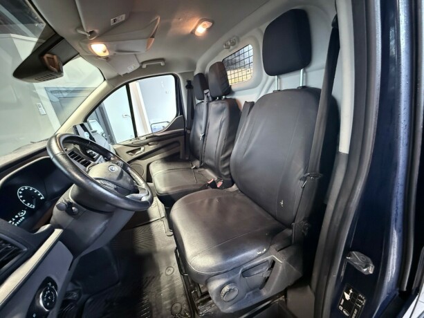 ford-transit-custom-diesel-2020-big-9