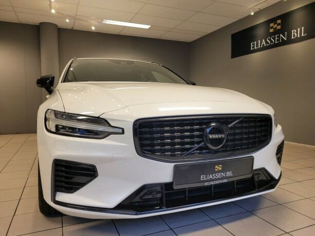 volvo-v60-elektrisitetbensin-2020-big-9