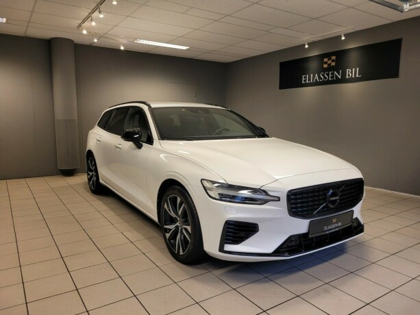 volvo-v60-elektrisitetbensin-2020-big-10