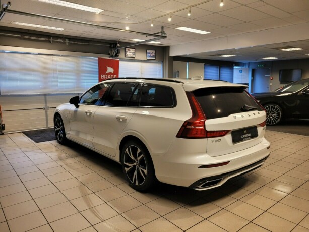 volvo-v60-elektrisitetbensin-2020-big-6