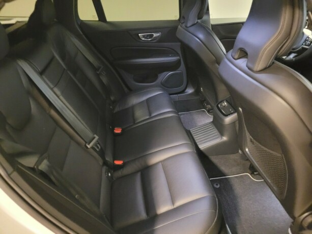 volvo-v60-elektrisitetbensin-2020-big-19