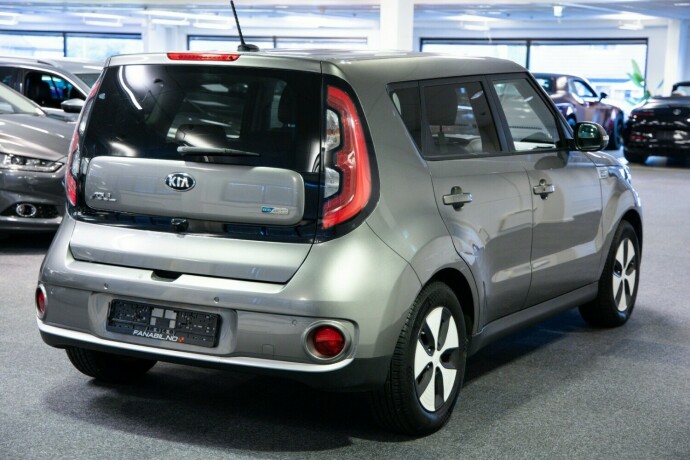 kia-soul-elektrisitet-2016-big-2