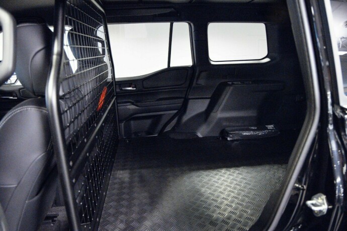 toyota-land-cruiser-diesel-2025-big-6