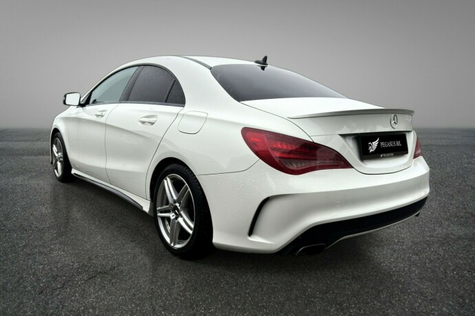 mercedes-benz-cla-bensin-2015-big-6