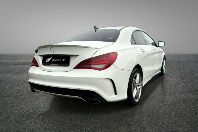 mercedes-benz-cla-bensin-2015-big-4