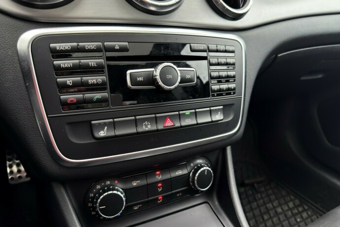 mercedes-benz-cla-bensin-2015-big-15