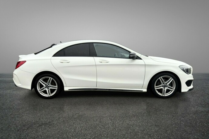 mercedes-benz-cla-bensin-2015-big-3