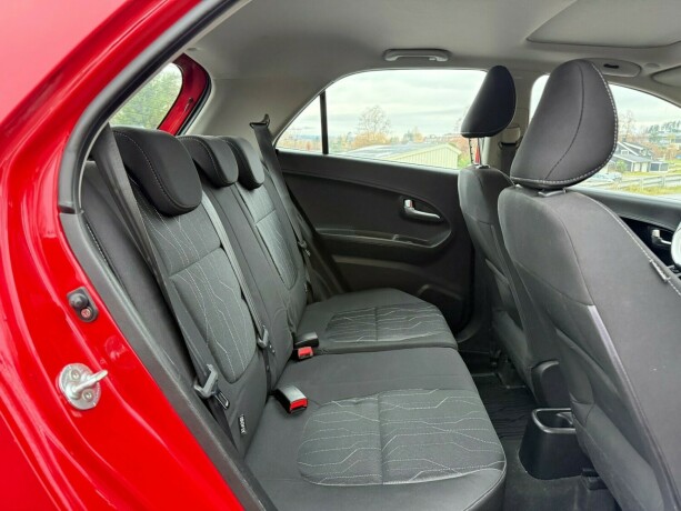 kia-picanto-bensin-2013-big-25