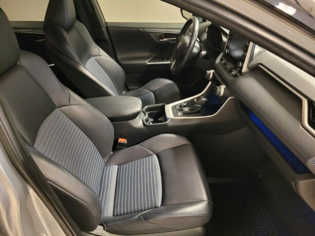 toyota-rav4-elektrisitetbensin-2019-big-17