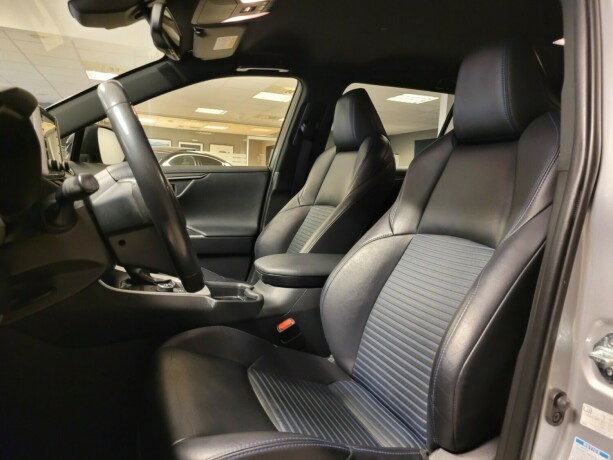 toyota-rav4-elektrisitetbensin-2019-big-24