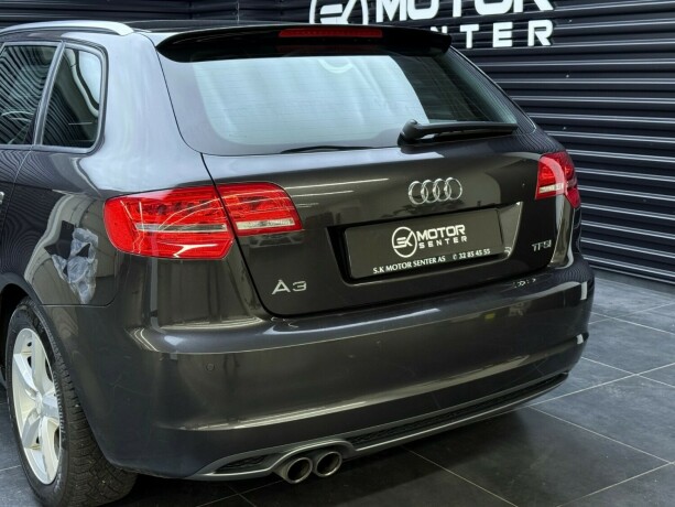 audi-a3-bensin-2012-big-5