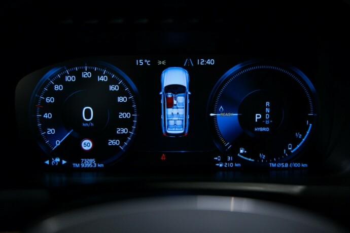volvo-xc-90-elektrisitetbensin-2021-big-14