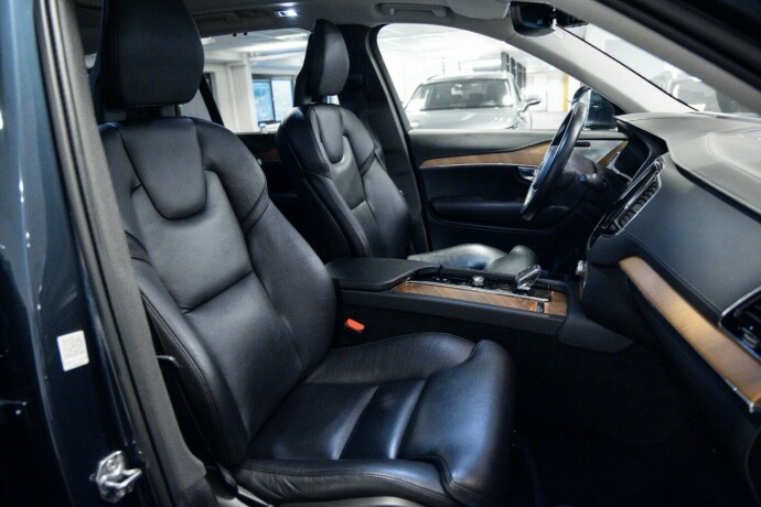 volvo-xc-90-elektrisitetbensin-2021-big-12