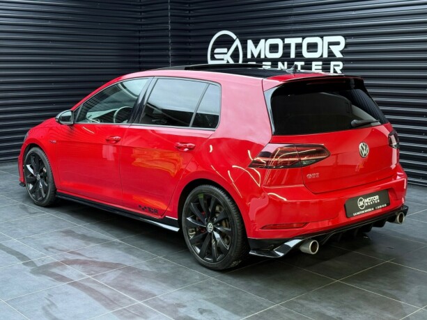 volkswagen-golf-bensin-2020-big-1