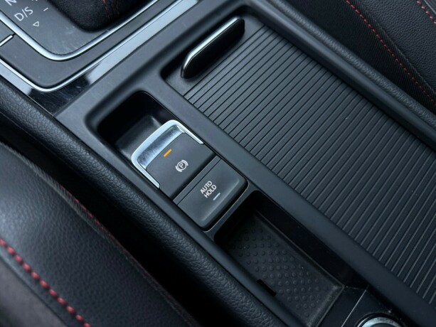 volkswagen-golf-bensin-2020-big-30