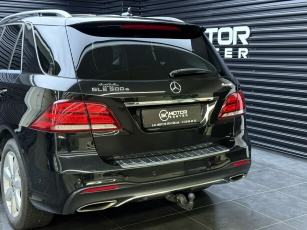 mercedes-benz-gle-elektrisitetbensin-2017-big-5