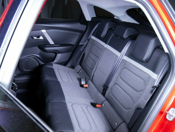 citroen-c4-bensin-2021-big-51