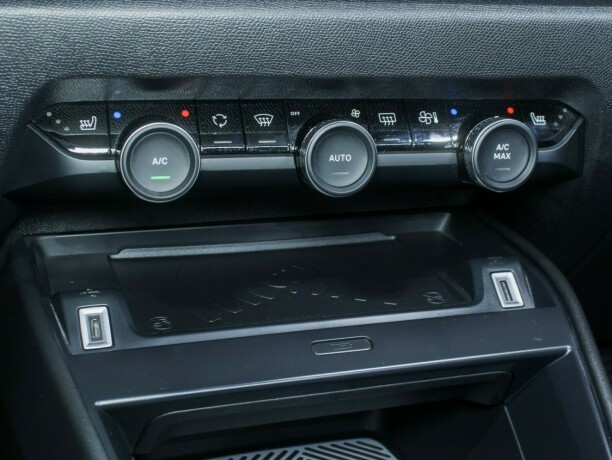 citroen-c4-bensin-2021-big-40