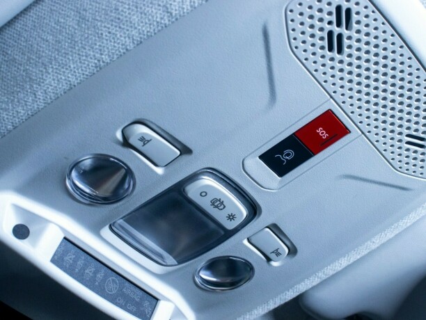 citroen-c4-bensin-2021-big-46