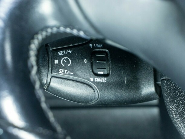 peugeot-208-bensin-2018-big-26