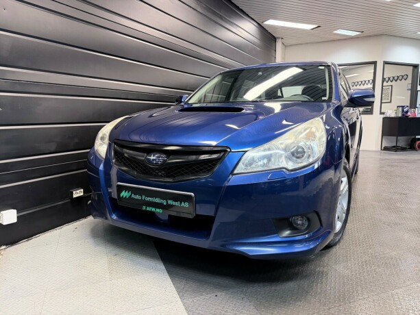 subaru-legacy-diesel-2010-big-3