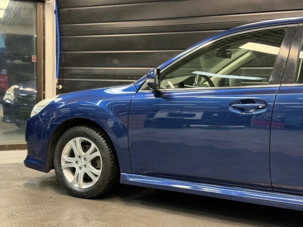 subaru-legacy-diesel-2010-big-4