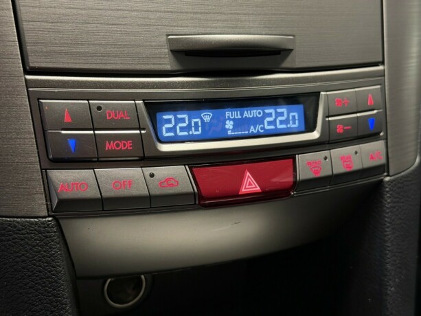 subaru-legacy-diesel-2010-big-22