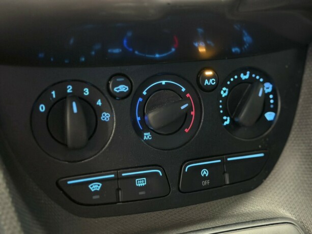 ford-transit-connect-diesel-2018-big-17