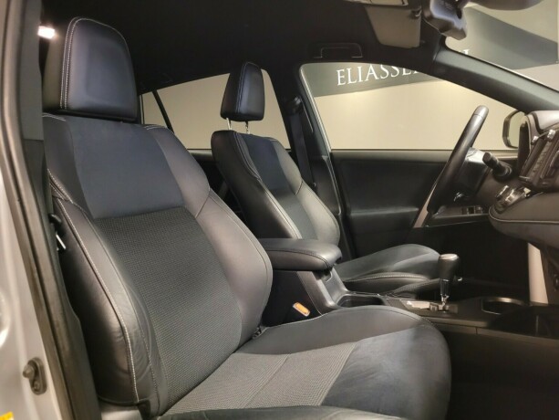 toyota-rav4-elektrisitetbensin-2017-big-13