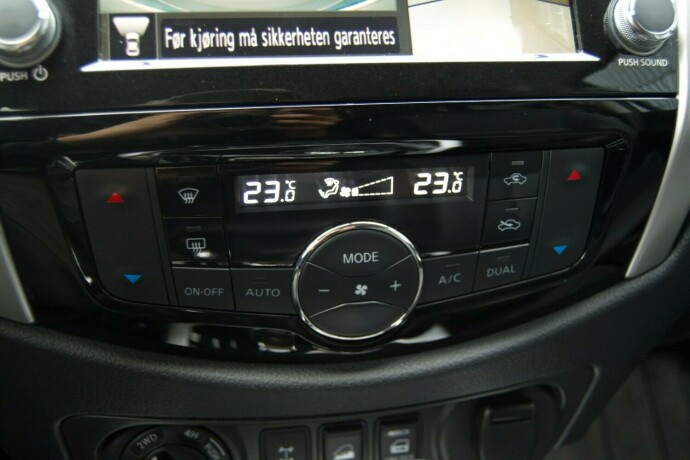 nissan-navara-diesel-2020-big-29