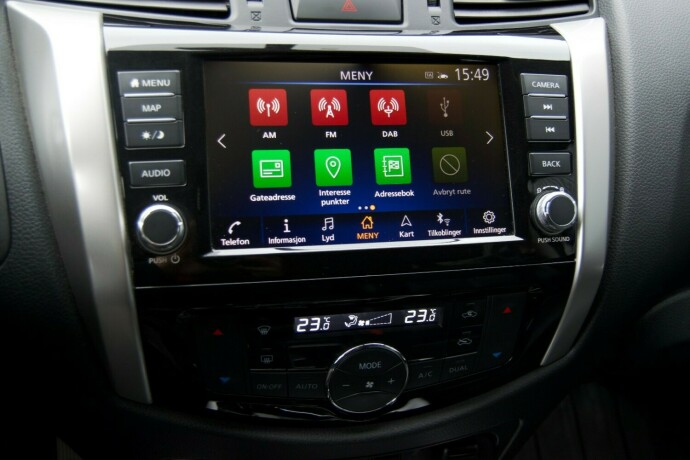 nissan-navara-diesel-2020-big-23