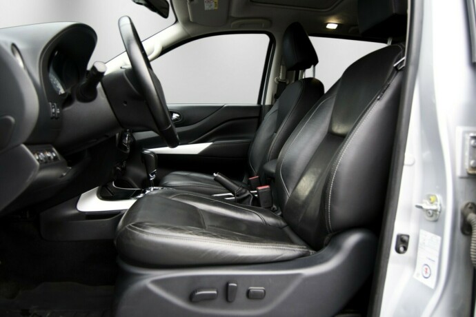 nissan-navara-diesel-2020-big-11