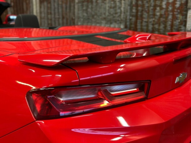 chevrolet-camaro-bensin-2018-big-20