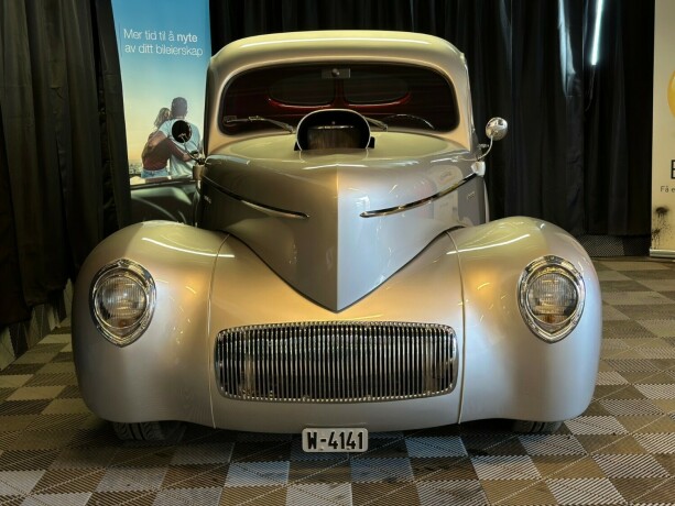 andre-andre-bensin-1937-big-2