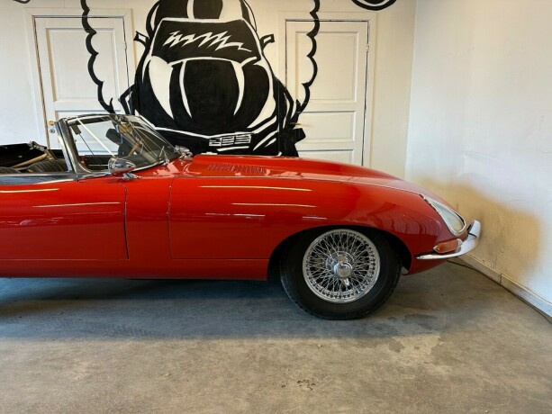 jaguar-e-type-bensin-1967-big-14