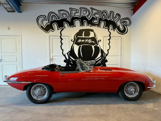 jaguar-e-type-bensin-1967-big-13
